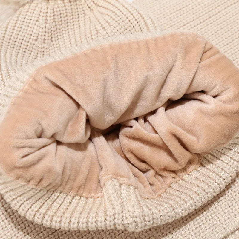 Ensemble Bonnet Gants Echarpe Femme