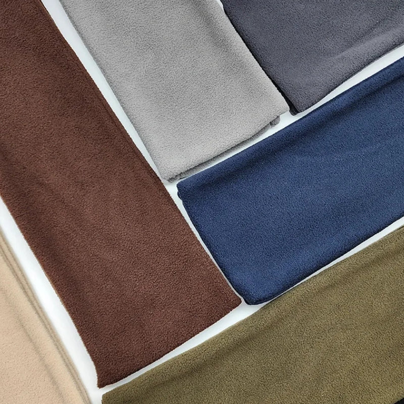Echarpe Courte Polaire Homme six écharpes alignées - Gris Clair - Vert Olive - Beige Clair - Gris Foncé - Bleu Marine - Anthracite - Marron Foncé - Bordeaux