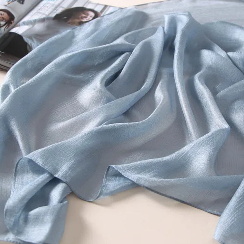 Echarpe Fantaisie Satin tissu drapé sur table - Violet Clair - Bleu Royal - Bleu Pâle - Orange Vif - Beige Doré - Rouge Cerise - Rouge Foncé - Bordeaux