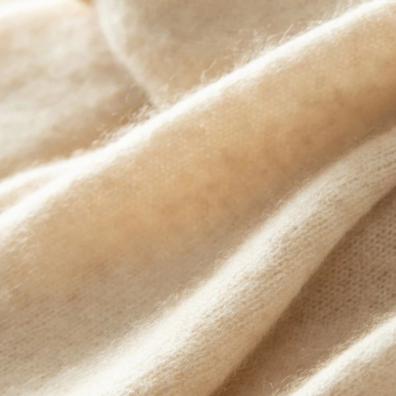 Etole Beige en Cachemire gros plan texture douce - Beige