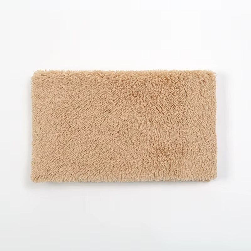 Cache Cou Fausse Fourrure