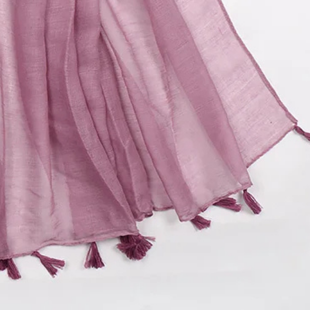 Echarpe Viscose Femme détail des franges - Bleu Nuit - Gris Pâle - Bleu Ciel - Bleu Marine - Noir - Rouge Terre cuite - Marron Foncé - Vert Olive - Pêche Douce - Bordeaux - Violet Poudré - Rose Poudré - Beige Sable - Jaune Pâle