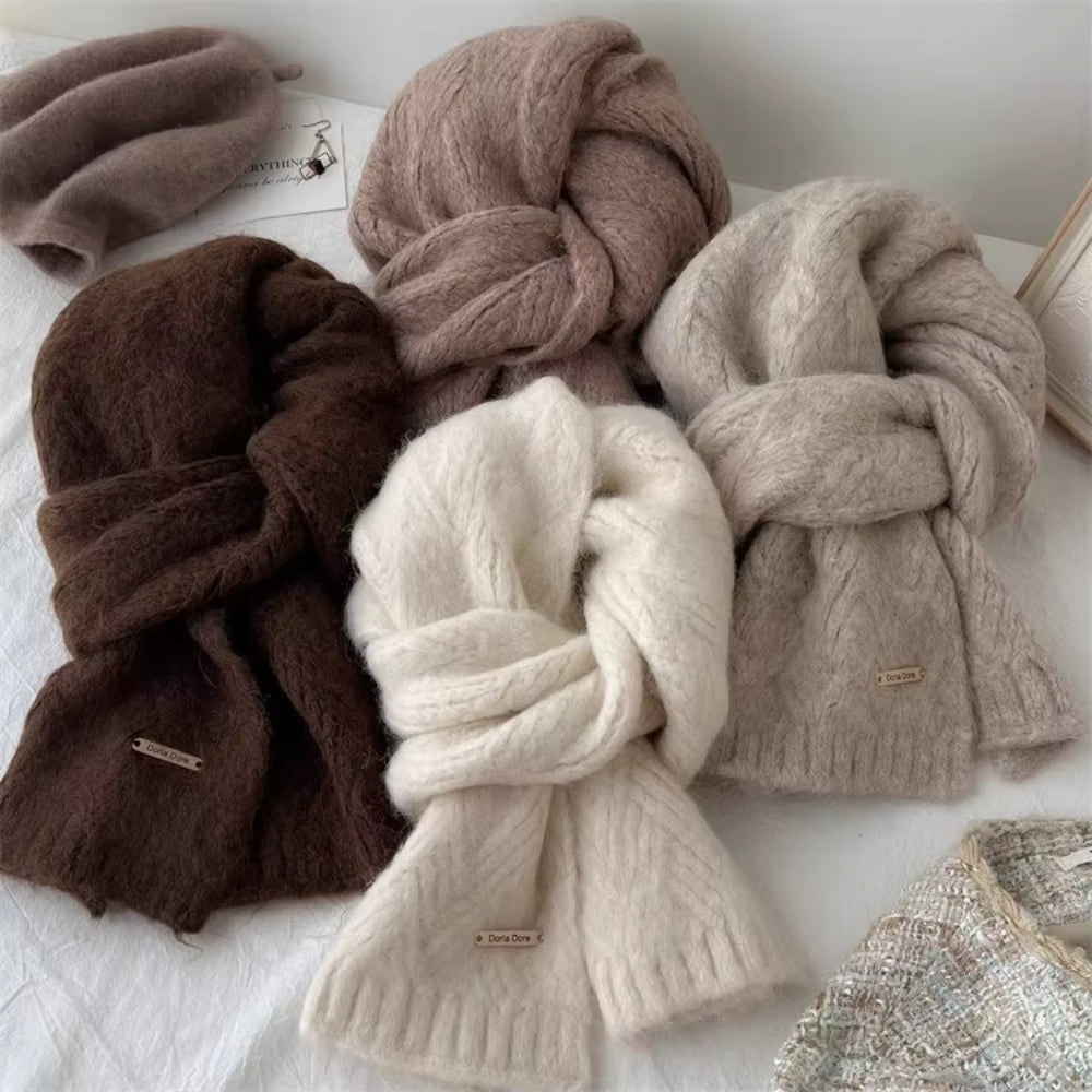Echarpe Duveteuse Femme quatre écharpes enroulées - Crème Écrue - Gris Clair - Marron Foncé - Gris Foncé - Beige Clair