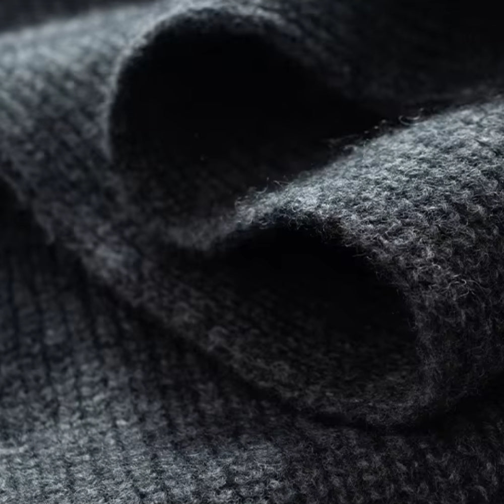 Écharpe Cachemire Unie gros plan texture - Sable Clair - Noir Ébène - Marron Clair - Crème Douce - Anthracite