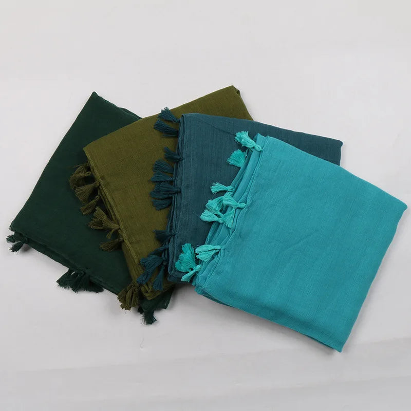 Echarpe Viscose Femme quatre écharpes empilées - Bleu Nuit - Gris Pâle - Bleu Ciel - Bleu Marine - Noir - Rouge Terre cuite - Marron Foncé - Vert Olive - Pêche Douce - Bordeaux - Violet Poudré - Rose Poudré - Beige Sable - Jaune Pâle
