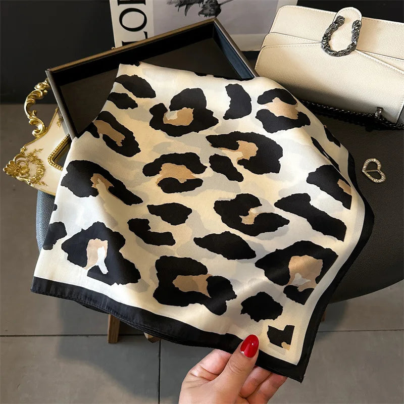 Foulard Mousseline Imprimé Léopard 