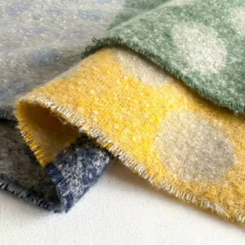 Grosse Écharpe Femme Hiver - Jaune et Vert - texture